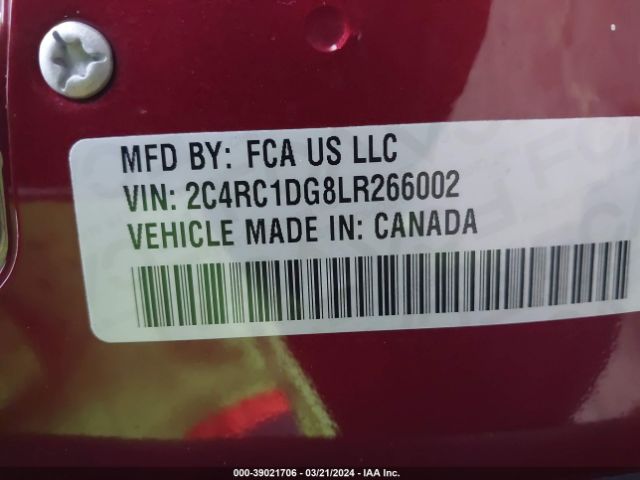 2C4RC1DG8LR266002 Chrysler Voyager Lxi