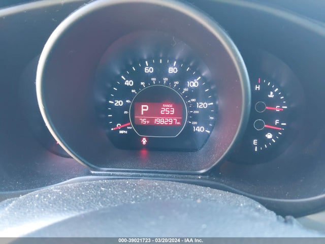 KIA Soul 2017 KNDJN2A25H7424293 Image 7