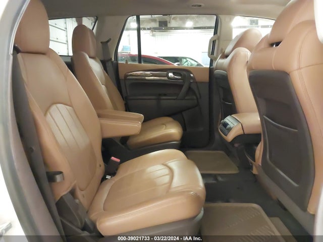 5GAKVBKD8EJ261319 Buick Enclave Leather