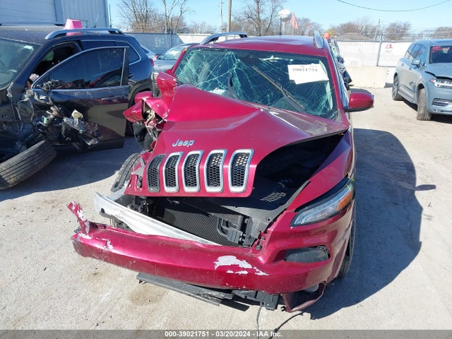 1C4PJLCB1HW511204 Jeep Cherokee Latitude Fwd