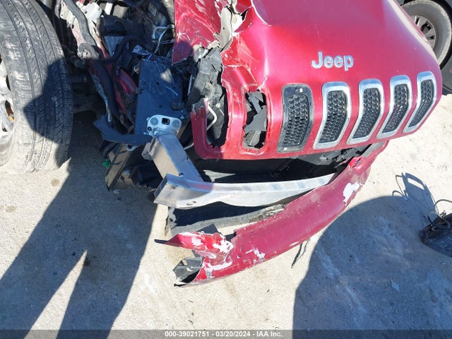 1C4PJLCB1HW511204 Jeep Cherokee Latitude Fwd