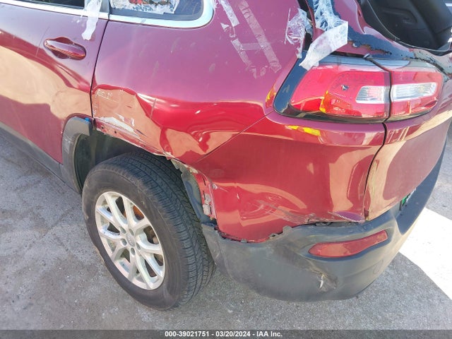 1C4PJLCB1HW511204 Jeep Cherokee Latitude Fwd