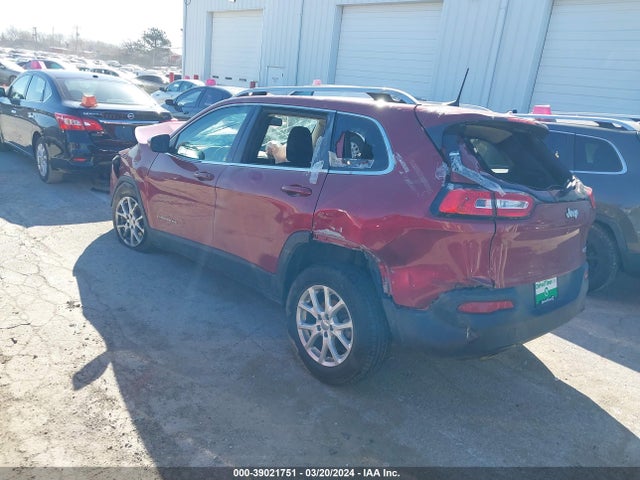 1C4PJLCB1HW511204 Jeep Cherokee Latitude Fwd