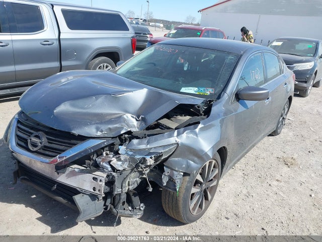 Nissan Altima 2.5 Sv 2018 1N4AL3AP0JC131024 Image 2