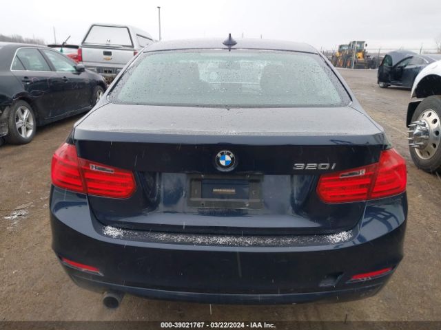 WBA3B1G58ENN90728 BMW 320i