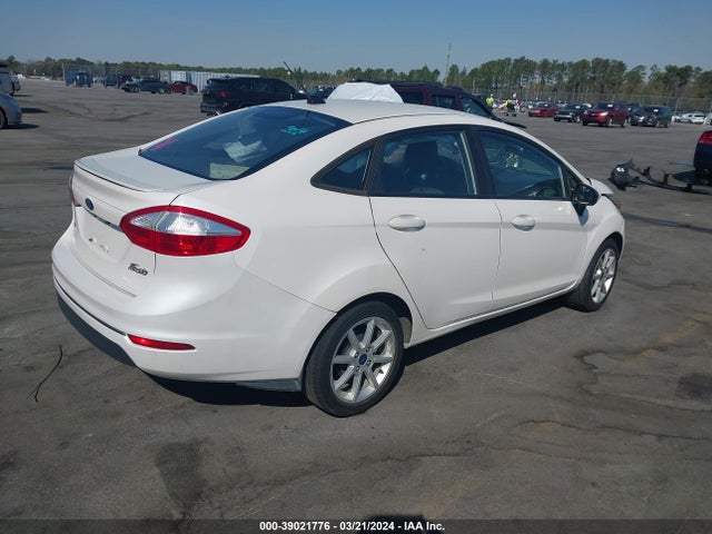 Ford FIESTA SE 2017 3FADP4BJXHM116864 Image 4