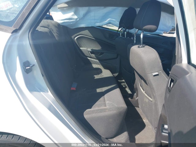 Ford FIESTA SE 2017 3FADP4BJXHM116864 Image 8