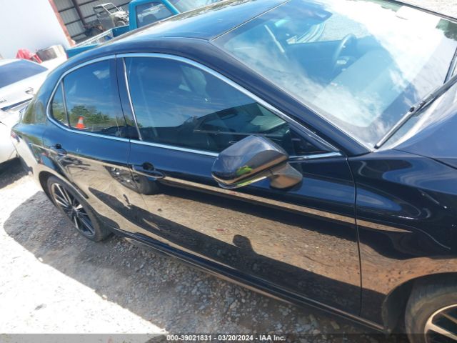 4T1B61HK0KU796758 Toyota CAMRY XSE
