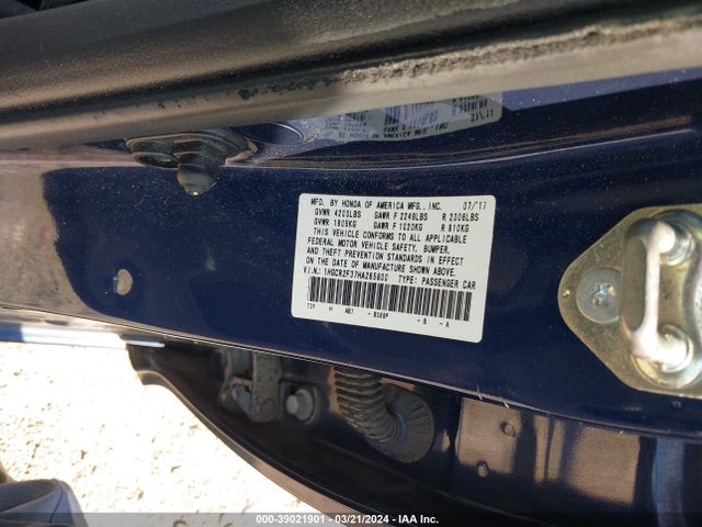 Honda ACCORD LX 2017 1HGCR2F37HA265800 Image 9