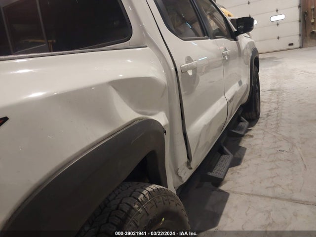Nissan Frontier Pro-4x 4x4 2022 1N6ED1EK4NN641153 Image 18