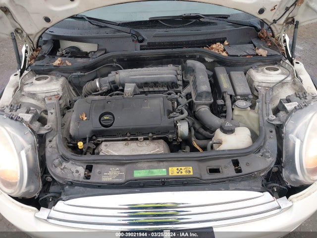 2009 MINI COOPER CLUBMAN WMWML33579TP97681 Photo 9