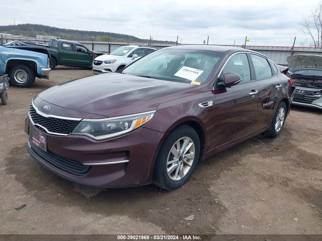 KIA Optima Lx 2017 5XXGT4L37HG144741 Image 2