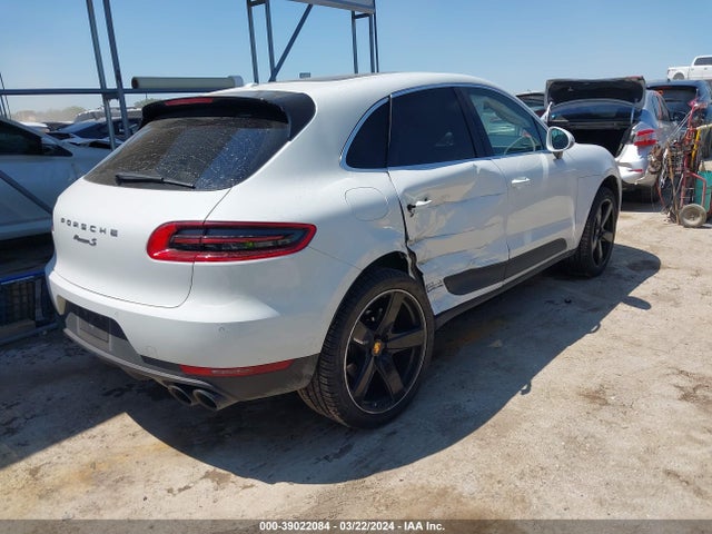 2018 PORSCHE MACAN WP1AB2A59JLB32547 Photo 3