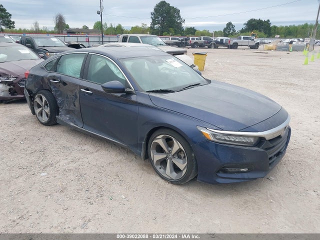 Honda Accord Touring 2018 1HGCV1F96JA107903 main image
