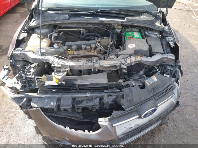 Ford FOCUS SE 2014 1FADP3F28EL430085 Image 10