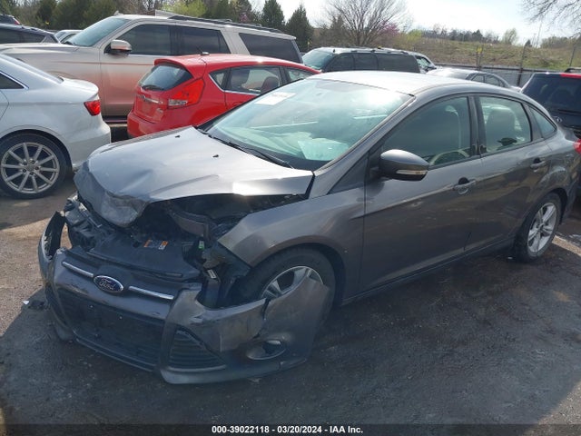 Ford FOCUS SE 2014 1FADP3F28EL430085 Image 2