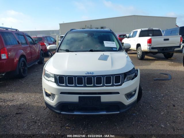 3C4NJDCB8JT169033 Jeep Compass Limited 4x4