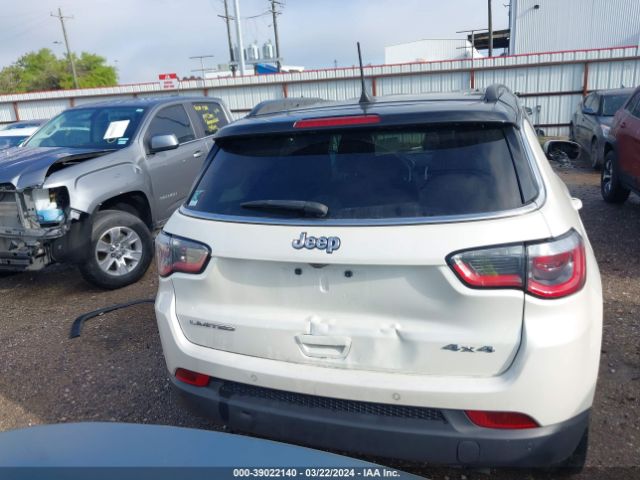 3C4NJDCB8JT169033 Jeep Compass Limited 4x4