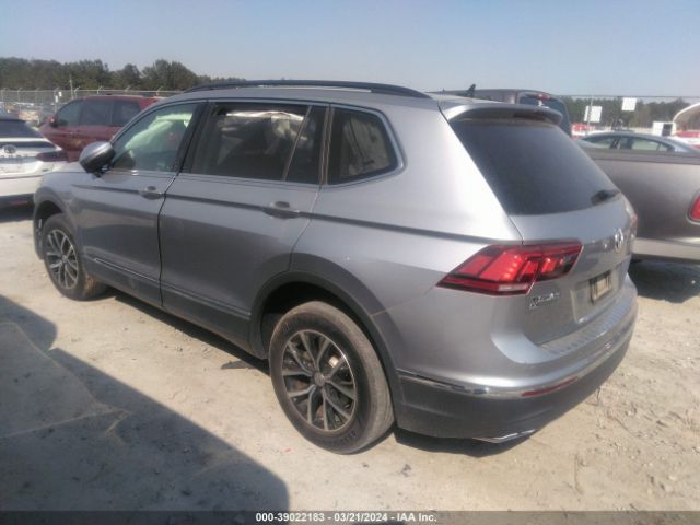 3VV3B7AX2MM039642 Volkswagen Tiguan 2.0t Se/2.0t Se R-line Black/2.0t Sel