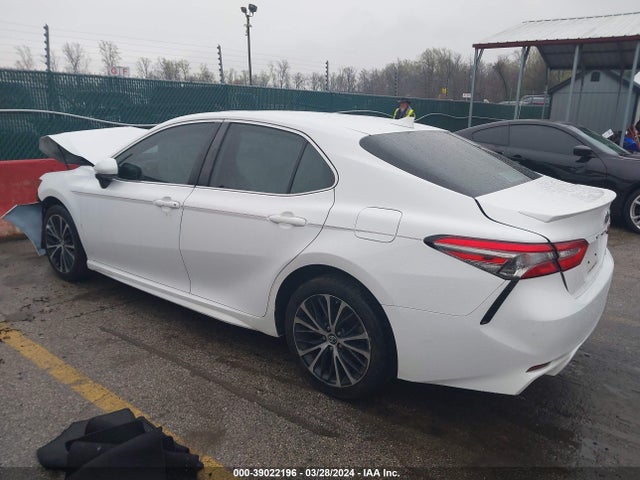 Toyota CAMRY SE 2019 4T1B11HK8KU680979 Image 3