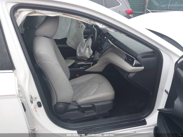 Toyota CAMRY SE 2019 4T1B11HK8KU680979 Image 5