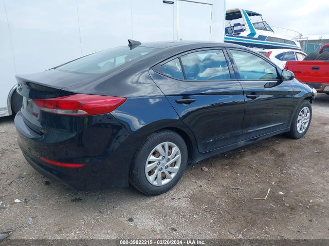 Hyundai ELANTRA SE 2017 5NPD74LF0HH037150 Image 4