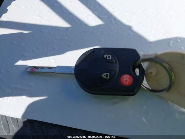 Ford ESCAPE SE 2017 1FMCU0GD0HUC68542 Image 11