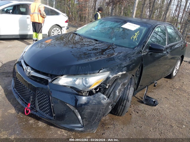 Toyota CAMRY SE 2015 4T1BF1FK6FU055443 Image 2