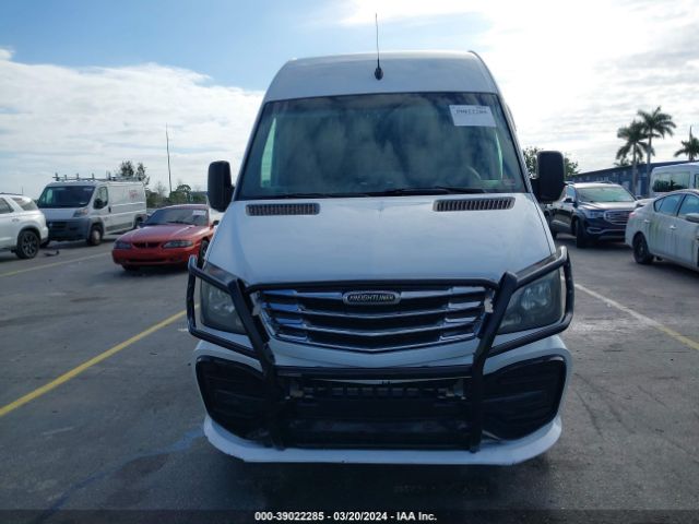 WDYPE8DD4GP237592 Freightliner Sprinter 2500 High  Roof/high Roof