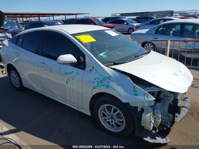 Toyota Prius Three 2017 JTDKARFU9H3531017 Image 1