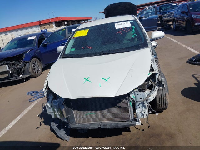 Toyota Prius Three 2017 JTDKARFU9H3531017 Image 12