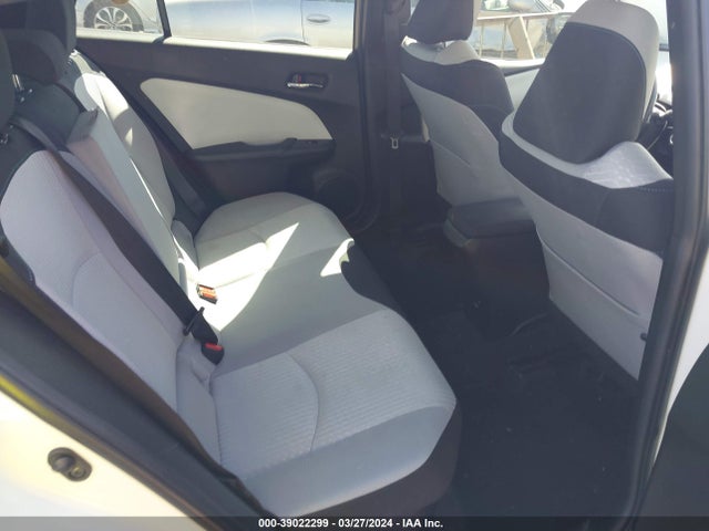 Toyota Prius Three 2017 JTDKARFU9H3531017 Image 8