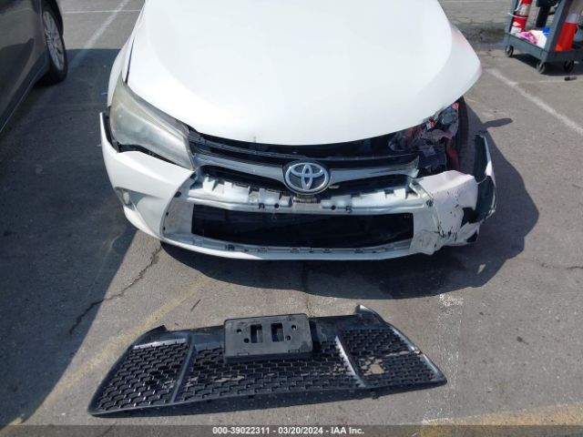 4T1BF1FK3GU550426 Toyota CAMRY SE