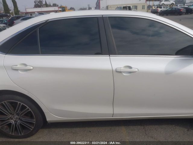 4T1BF1FK3GU550426 Toyota CAMRY SE