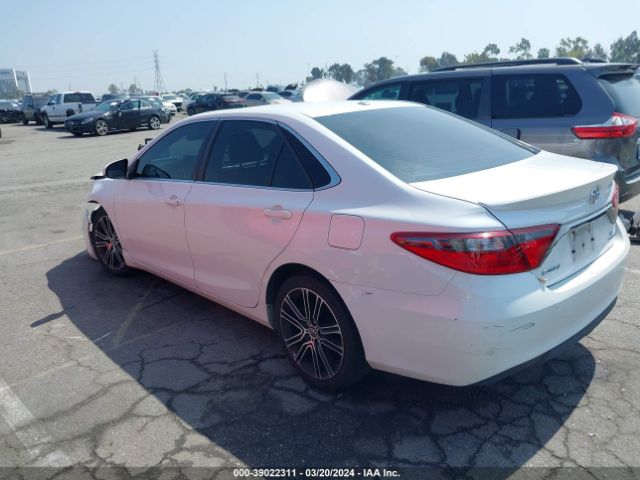 4T1BF1FK3GU550426 Toyota CAMRY SE