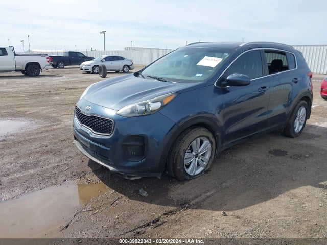 KIA Sportage Lx 2018 KNDPM3AC0J7353828 Image 2