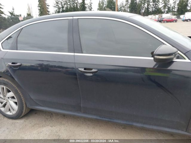 1VWBA7A30JC005008 Volkswagen Passat 2.0t Se