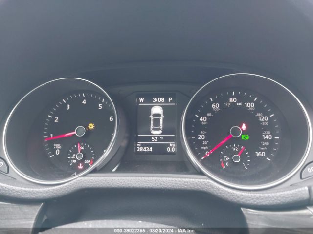 1VWBA7A30JC005008 Volkswagen Passat 2.0t Se