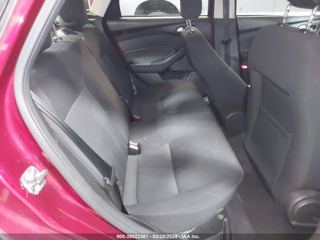Ford FOCUS SE 2016 1FADP3F22GL262043 Image 8