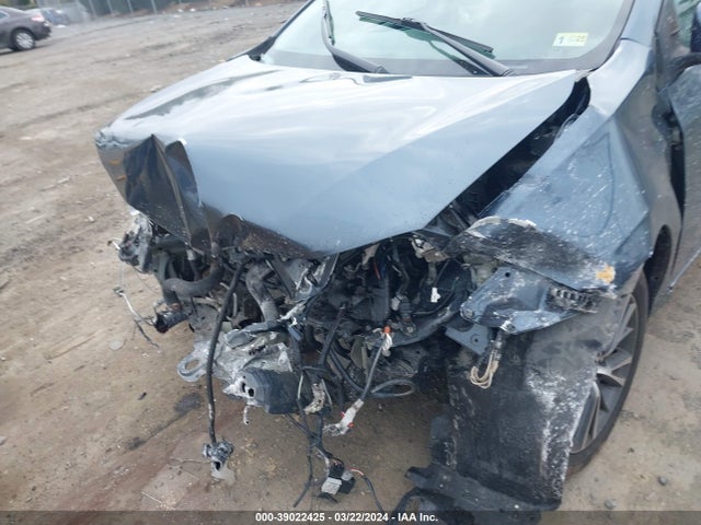 Toyota Corolla Le Plus 2016 2T1BURHE2GC558997 Image 6