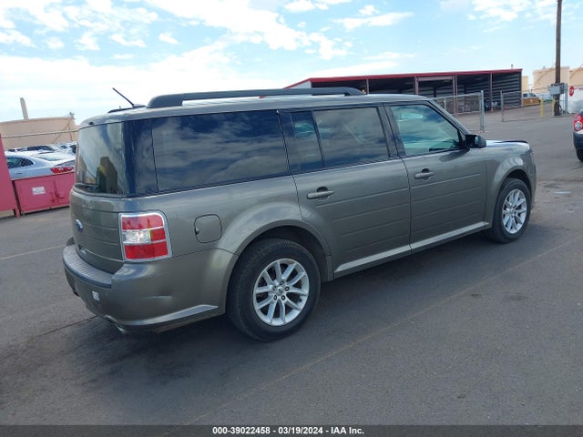Ford FLEX SE 2014 2FMGK5B87EBD02833 Image 4