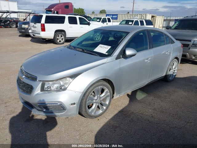 Chevrolet Cruze 1lt Auto 2015 1G1PC5SB5F7218607 Image 2