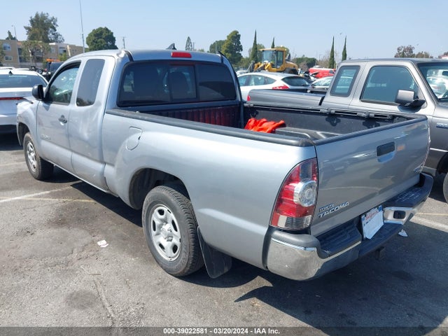 Toyota Tacoma 2014 5TFTX4CN9EX044004 Image 3