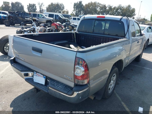 Toyota Tacoma 2014 5TFTX4CN9EX044004 Image 4