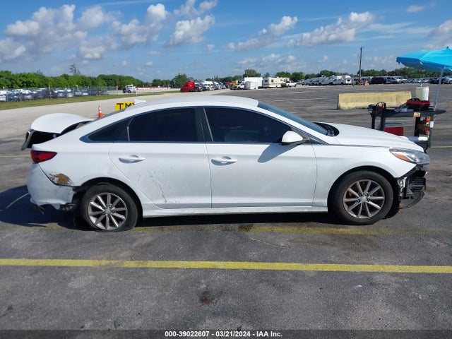 Hyundai SONATA SE 2019 5NPE24AF4KH820260 Image 14