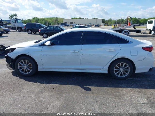 Hyundai SONATA SE 2019 5NPE24AF4KH820260 Image 15