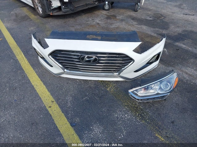 Hyundai SONATA SE 2019 5NPE24AF4KH820260 Image 12