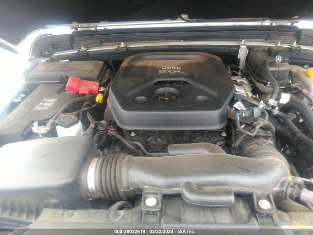 1C4HJXDN4JW278929 Jeep Wrangler Unlimited Sport S 4x4