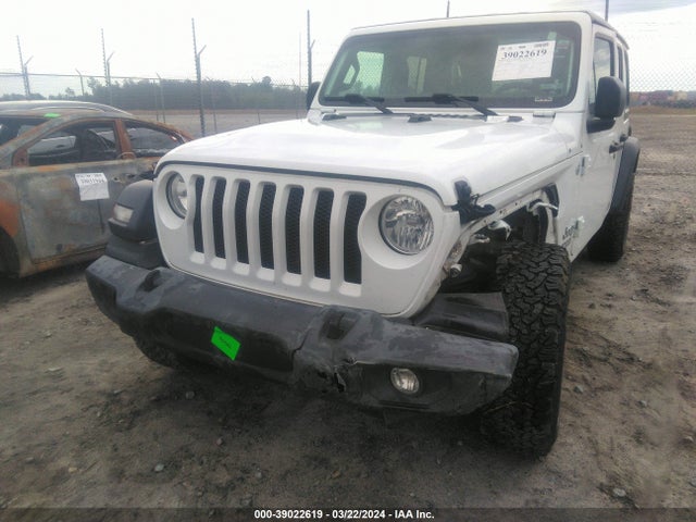 1C4HJXDN4JW278929 Jeep Wrangler Unlimited Sport S 4x4