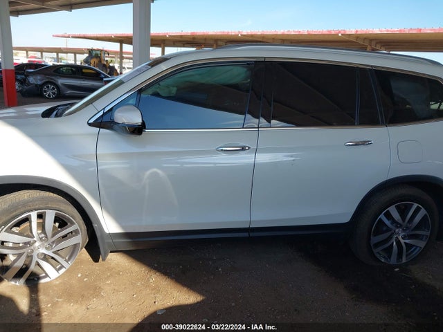 Honda Pilot Elite 2018 5FNYF6H07JB029166 Image 14